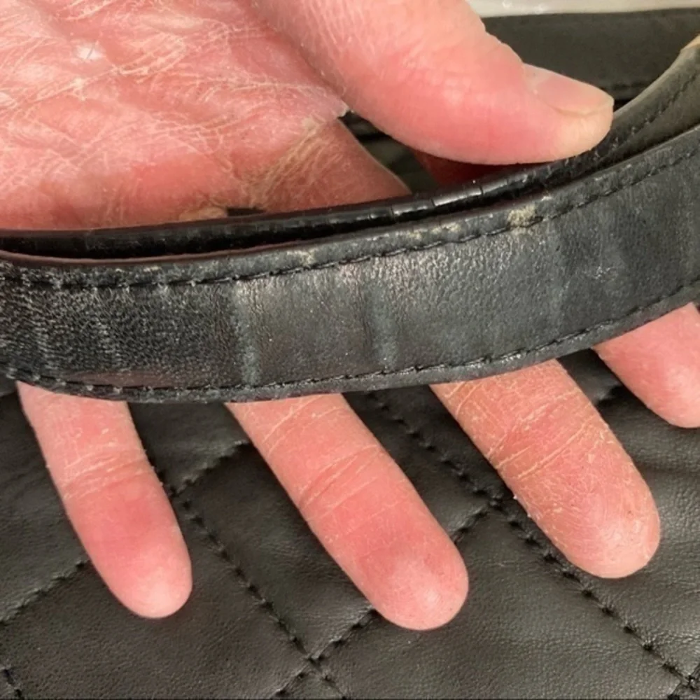 Michael kors black leather quilted bag